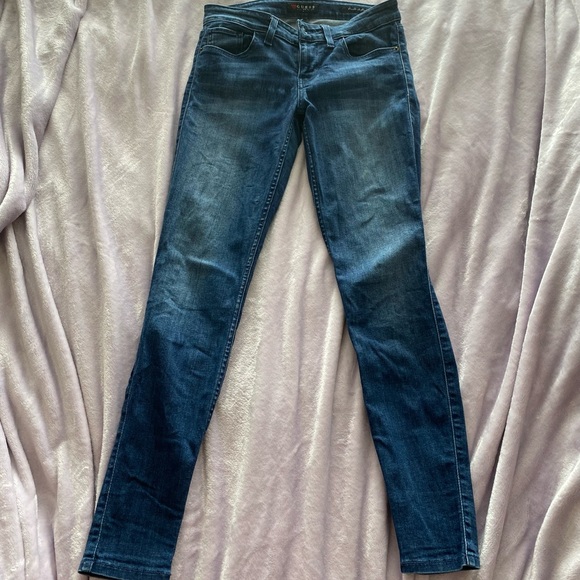 Guess Jeans - Picture 1 of 4